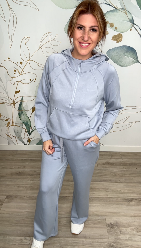 Airport Lounging Set